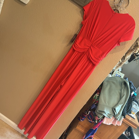 Vince Camuto - Jersey twist-front jumpsuit - large coral - Picture 8 of 8